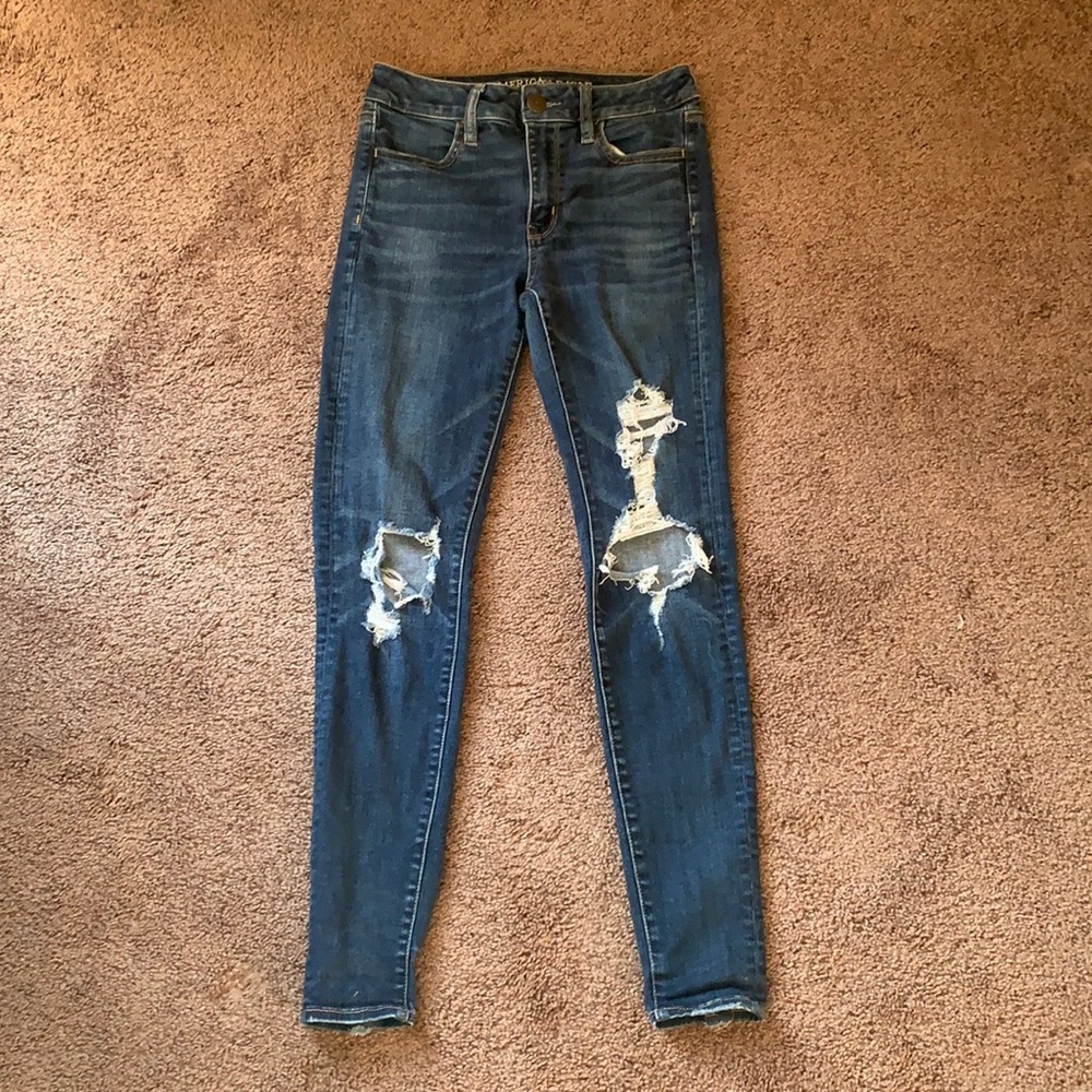 Mid-Rise American Eagle Jeans
